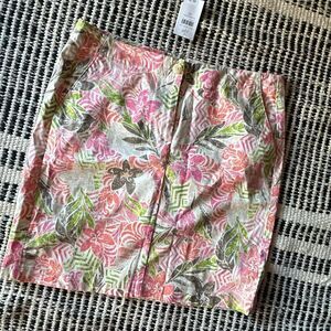 J.Jill Size 6 beige pink and green floral print skirt NWT
